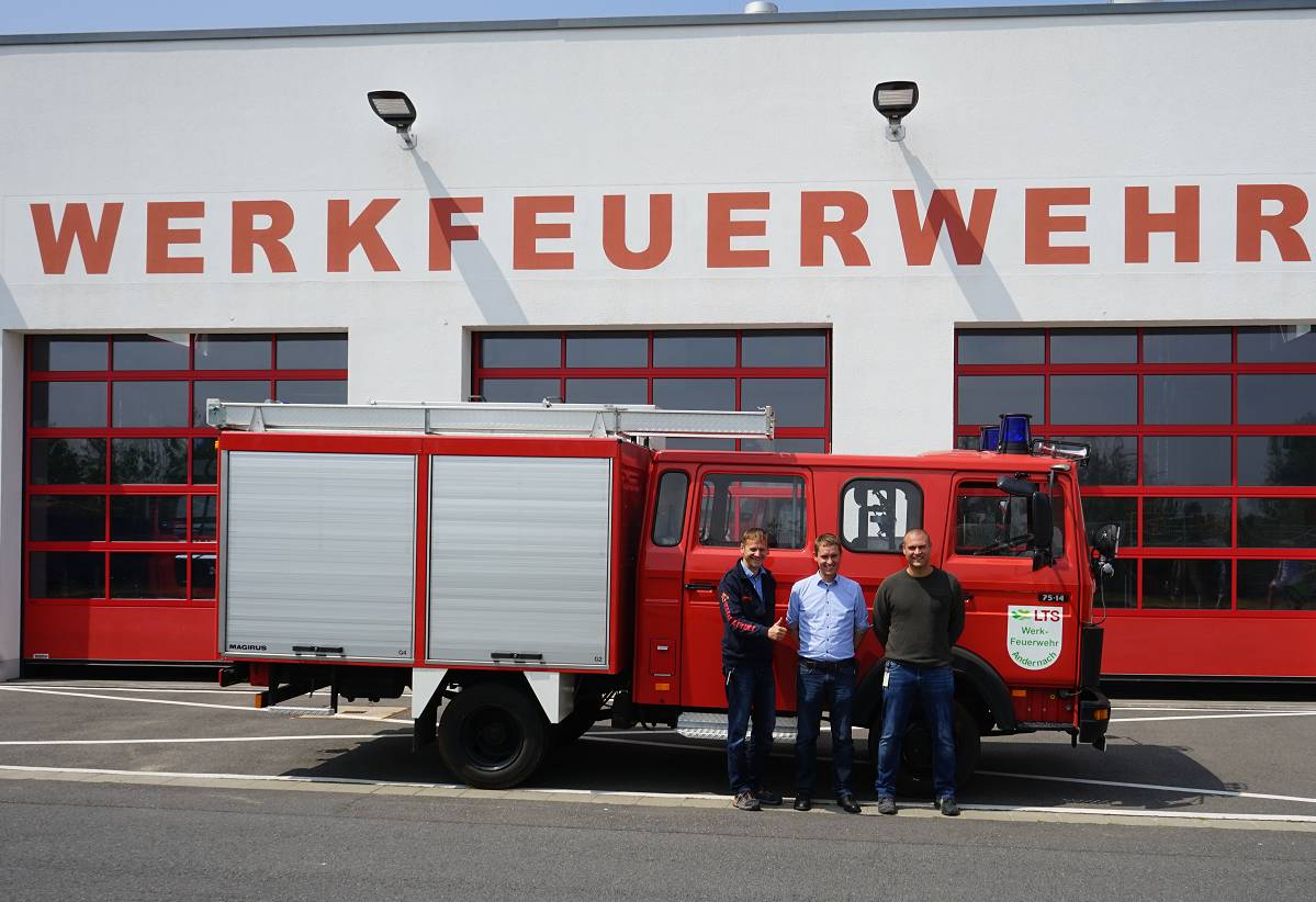 LTS Werkfeuerwehr übergibt Löschfahrzeug an die Zichower Feuerwehr!